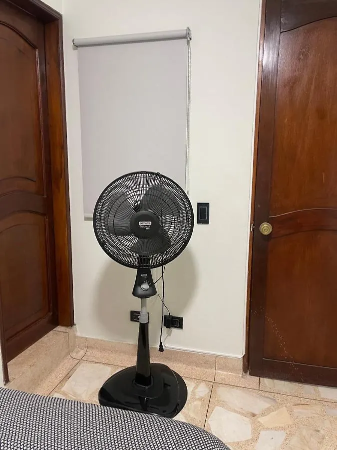 Lindo Y Nuevo Alojamiento Laureles, Habitacion Privada Medellin 0*,  Colombia