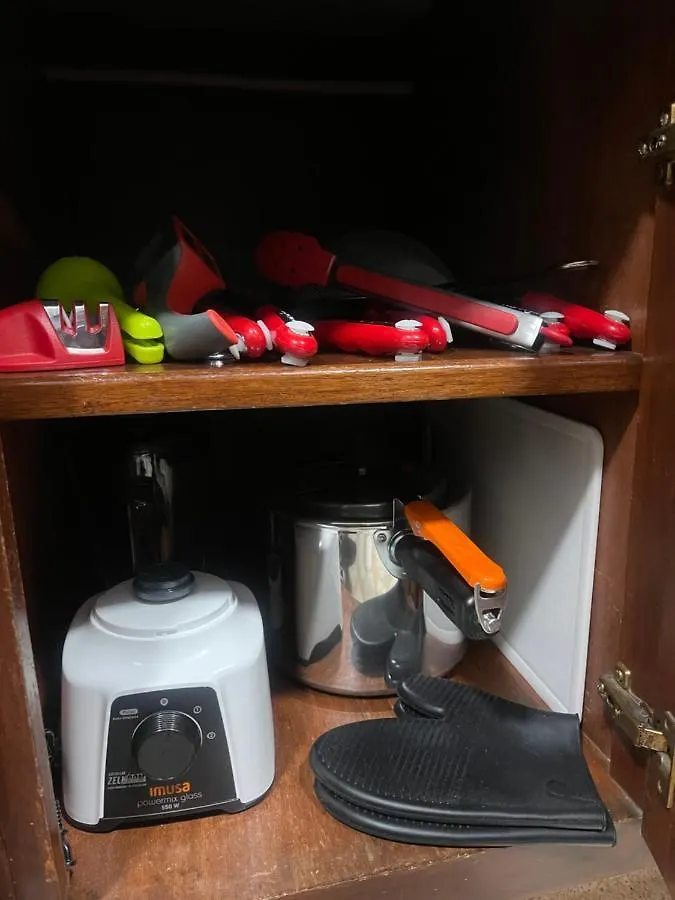 Homestay Lindo Y Nuevo Alojamiento Laureles, Habitacion Privada Medellin